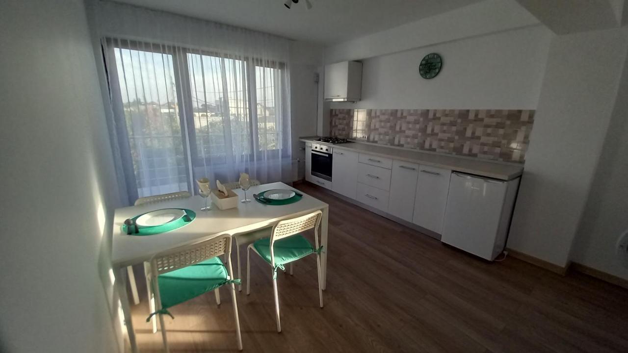 Casa Bid Apartment Pitesti Ngoại thất bức ảnh