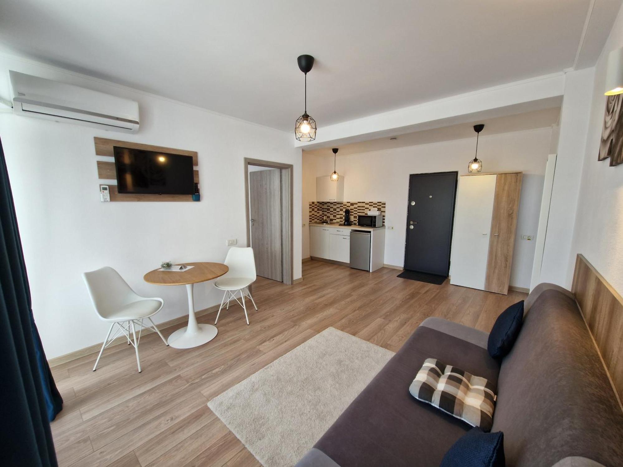 Casa Bid Apartment Pitesti Ngoại thất bức ảnh