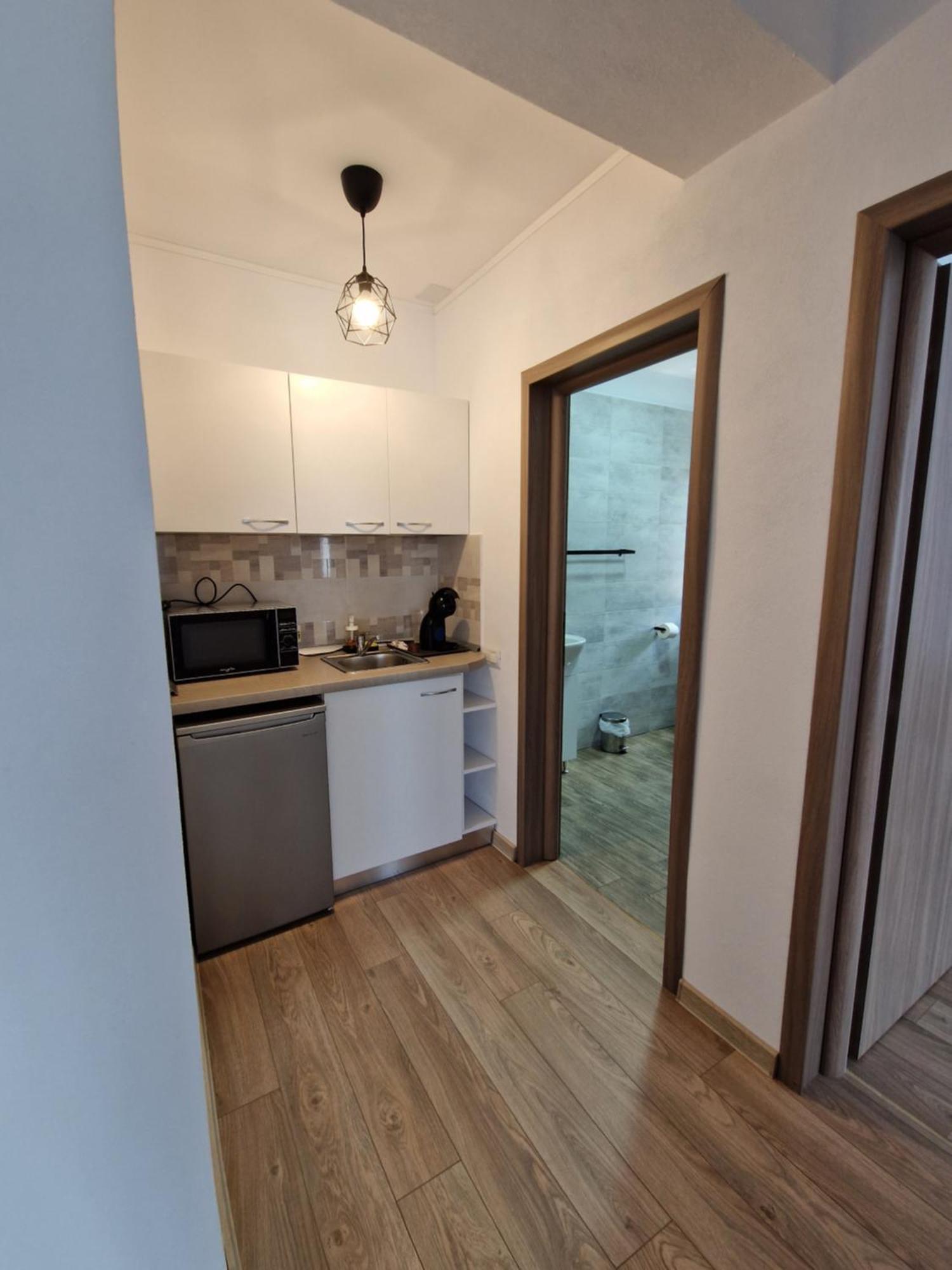 Casa Bid Apartment Pitesti Ngoại thất bức ảnh